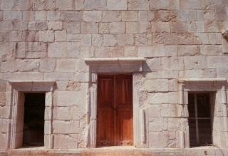 Façade en pierre : ravalement, entretien et restauration